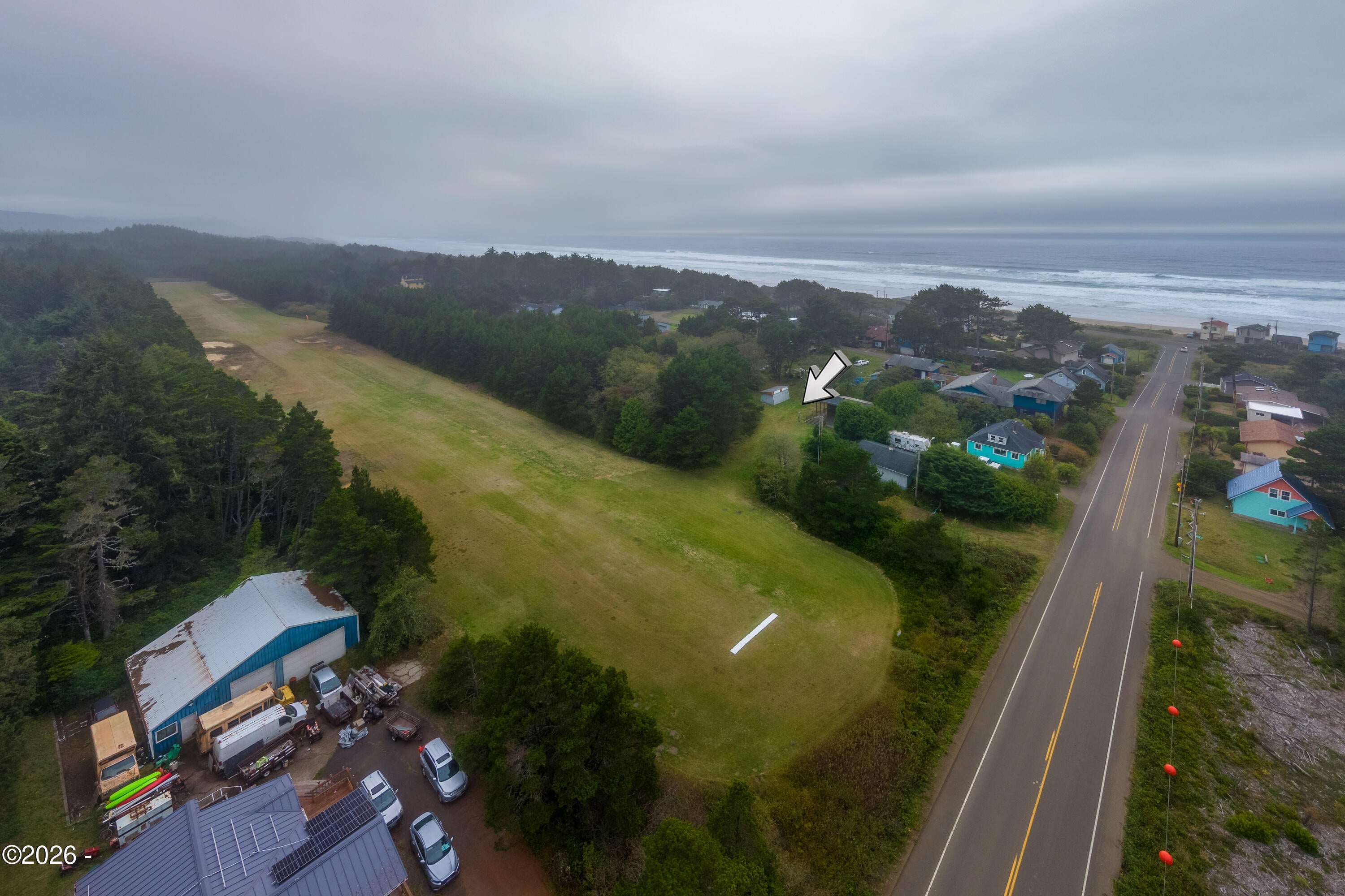 1041 Southwest Wakonda Beach Road Waldport, OR 97394 - Photo 16 of 22 Gallery Image 16