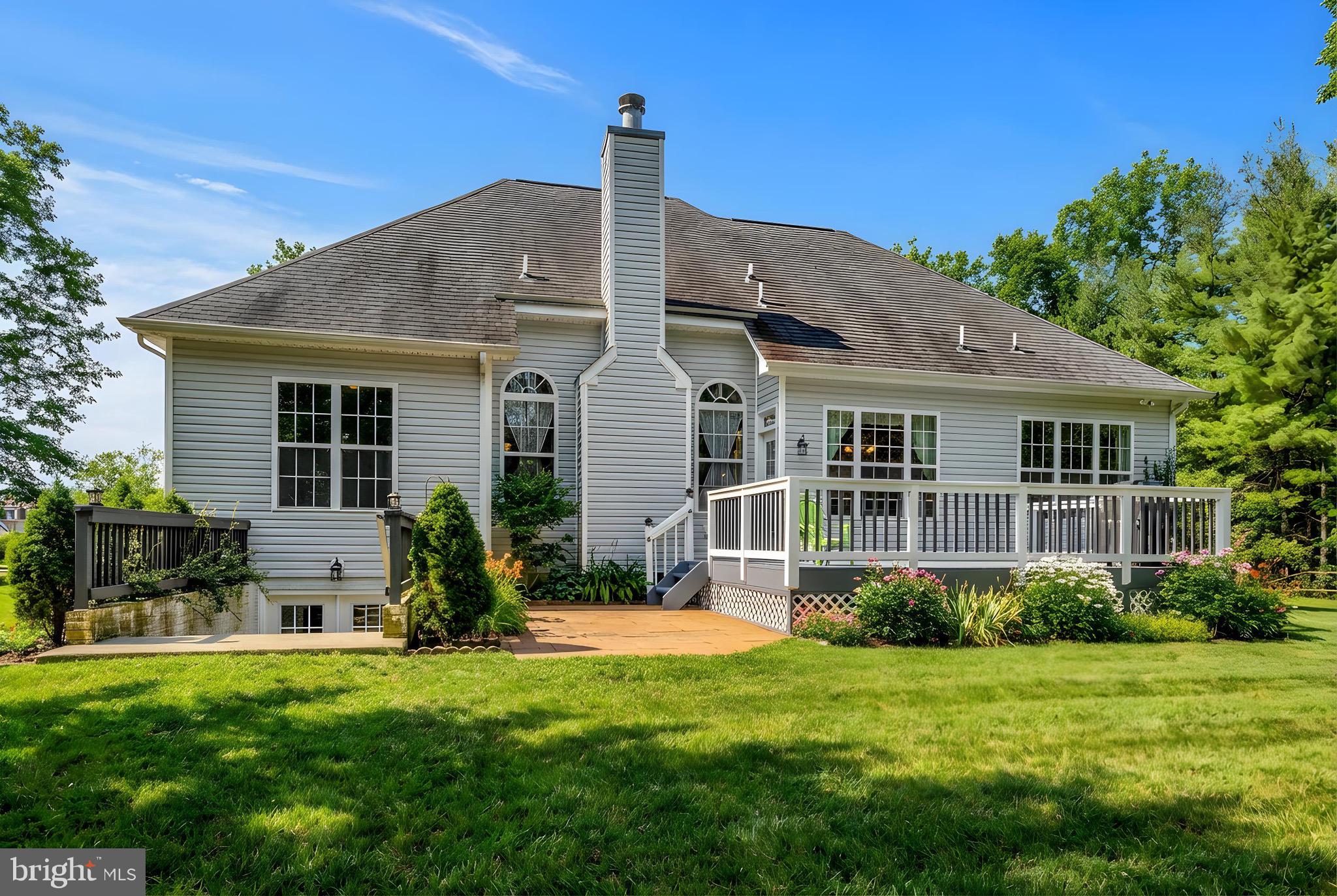 23145 Walker's Branch Road Unionville, VA 22567 - Photo 44 of 48 a front view of a house with a yard