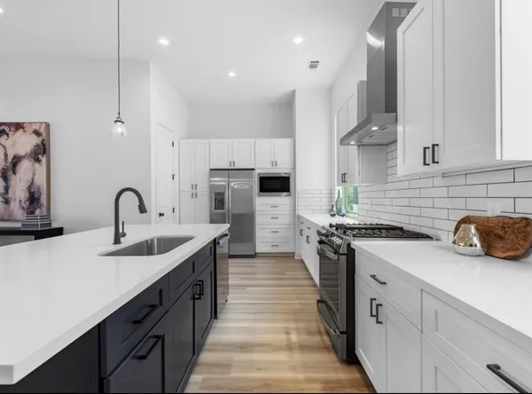 $3,700 | 5910 Val Verde Street, Houston, TX 77057