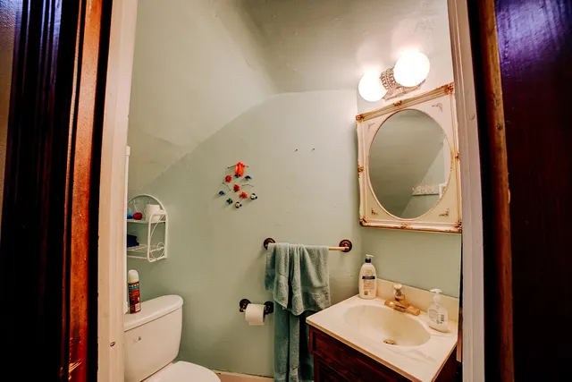 a view of an entryway