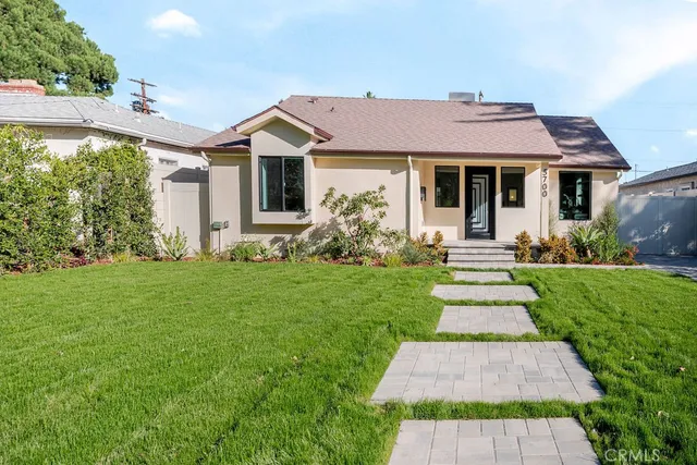 $1,399,000 | 5700 Vista Del Monte Avenue, Sherman Oaks, CA 91411