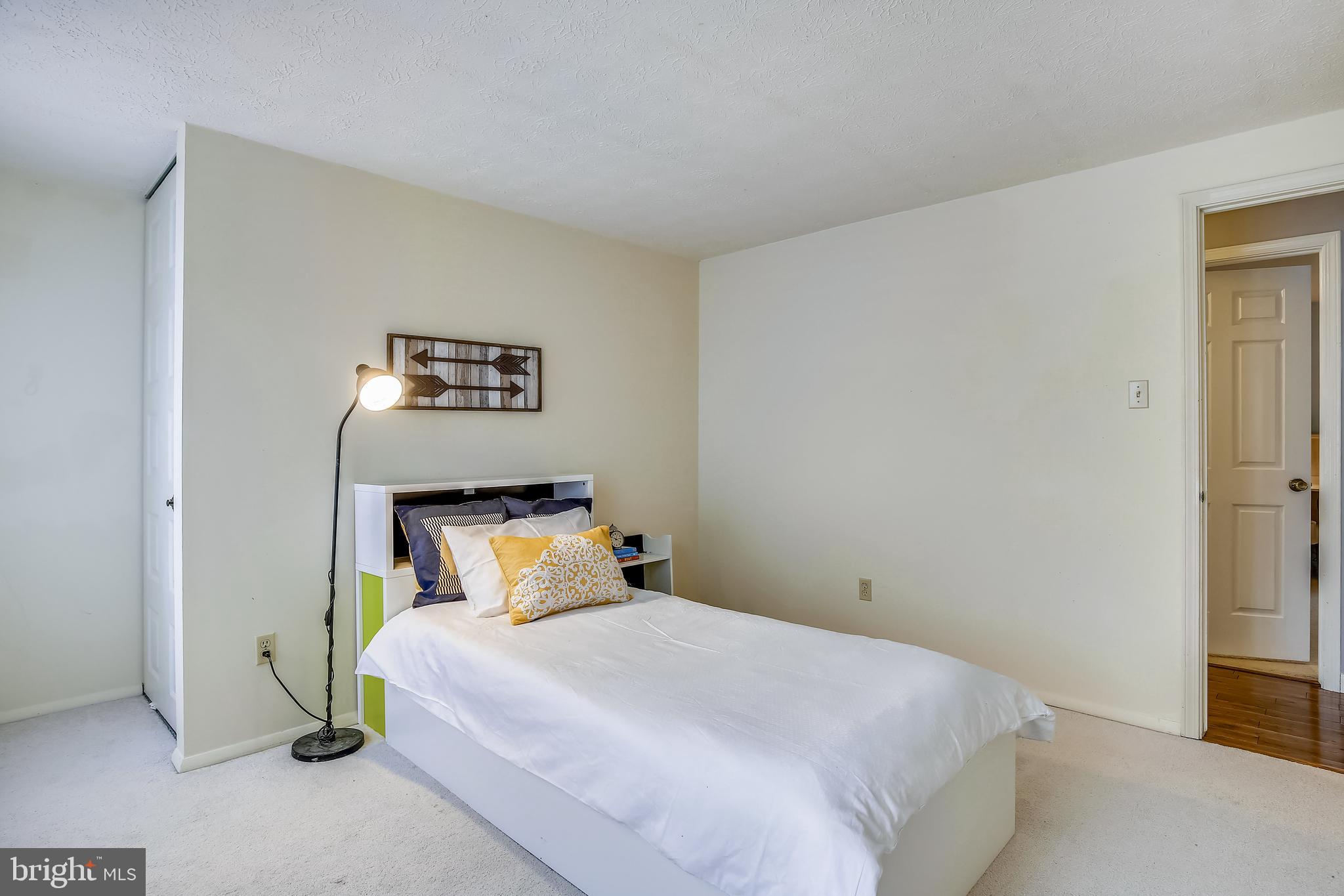 8486 Falling Leaf Road Springfield, VA 22153 - Photo 22 of 40