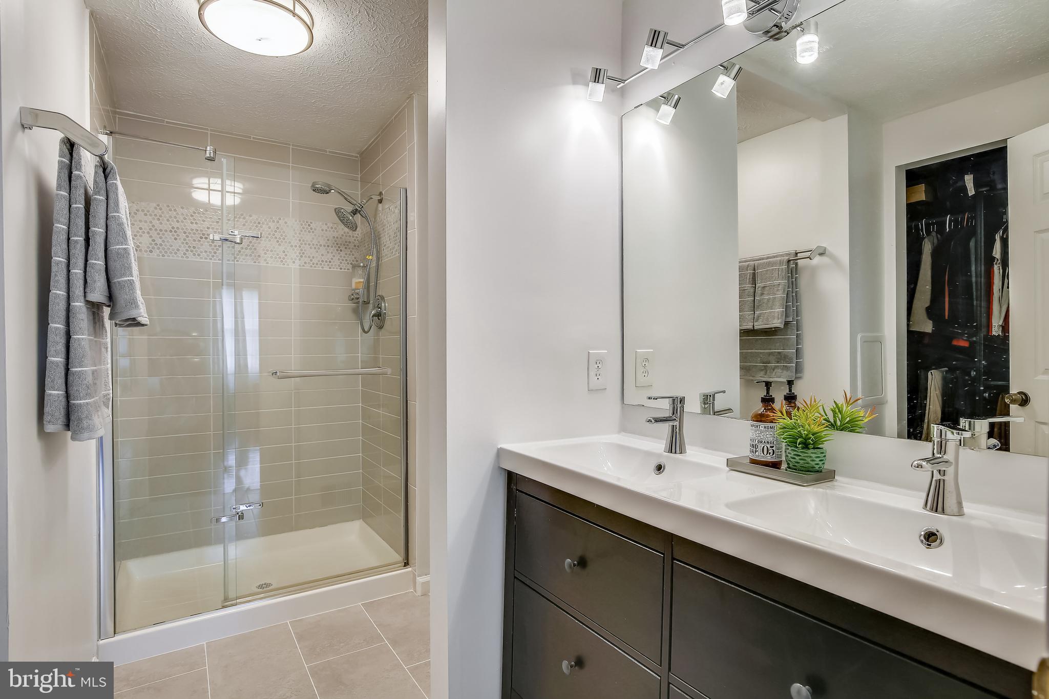 8486 Falling Leaf Road Springfield, VA 22153 - Photo 23 of 40