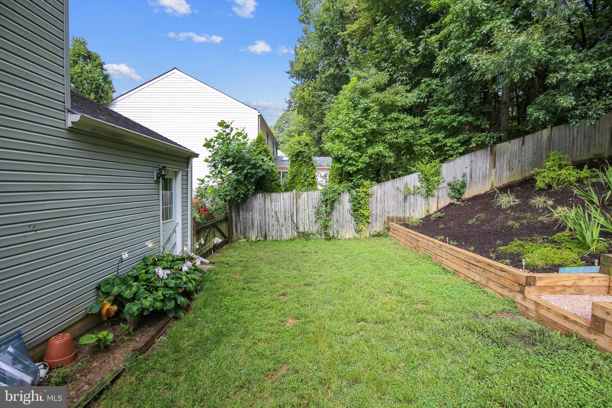 8486 Falling Leaf Road Springfield, VA 22153 - Photo 29 of 40