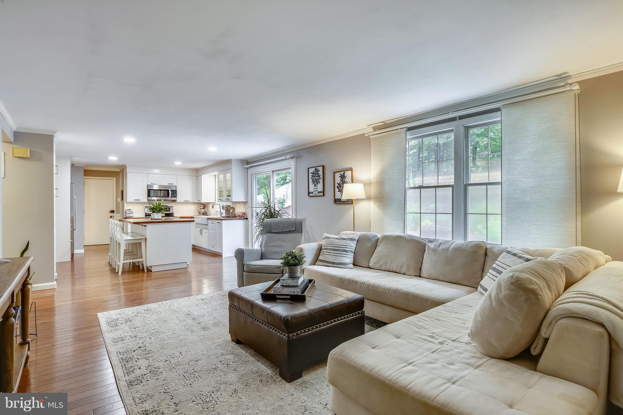 8486 Falling Leaf Road Springfield, VA 22153 - Photo 8 of 40