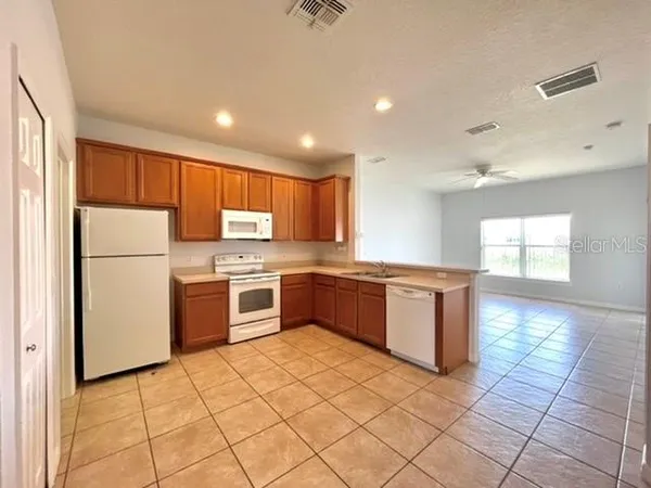 $1,795 | 697 Hacienda Circle, Kissimmee, FL 34741