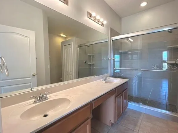 $1,795 | 697 Hacienda Circle, Kissimmee, FL 34741