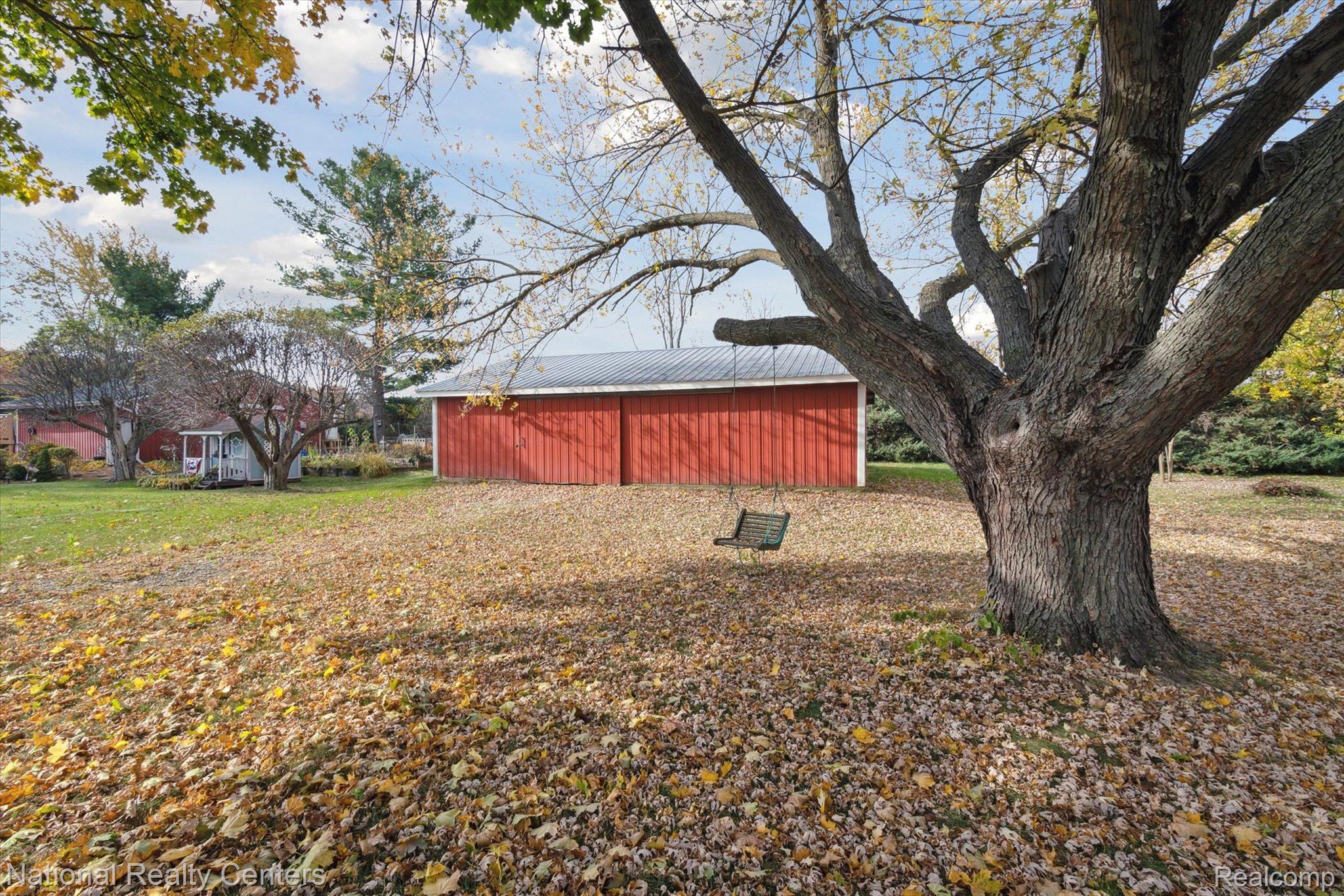 25725 Napier Road South Lyon, MI 48178 - Photo 34 of 42 Gallery Image 34