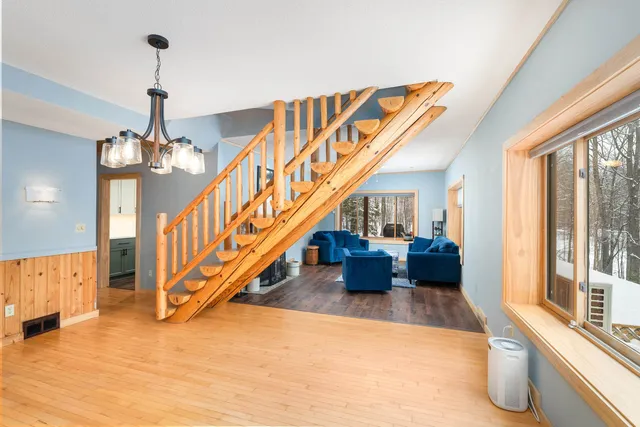 $714,900 | 5906 Helm Road, Duluth, MN 55811