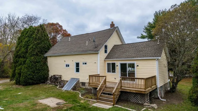 $598,000 | 599 Quanapoag Road, Dartmouth, MA 02747