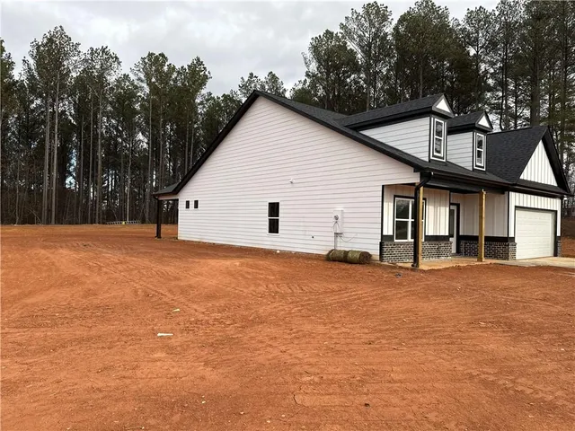 a view of a house with a outdoor space