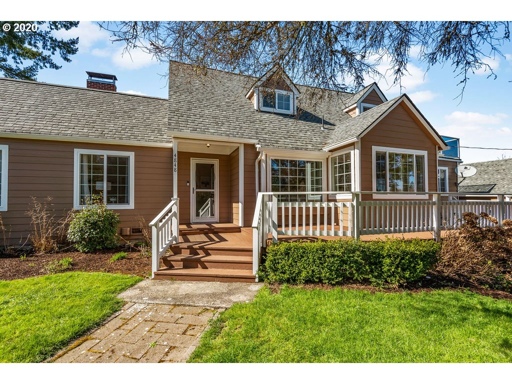 4848 Columbia Heights Road Longview, WA 98632 - Photo 3 of 30 Gallery Image 3