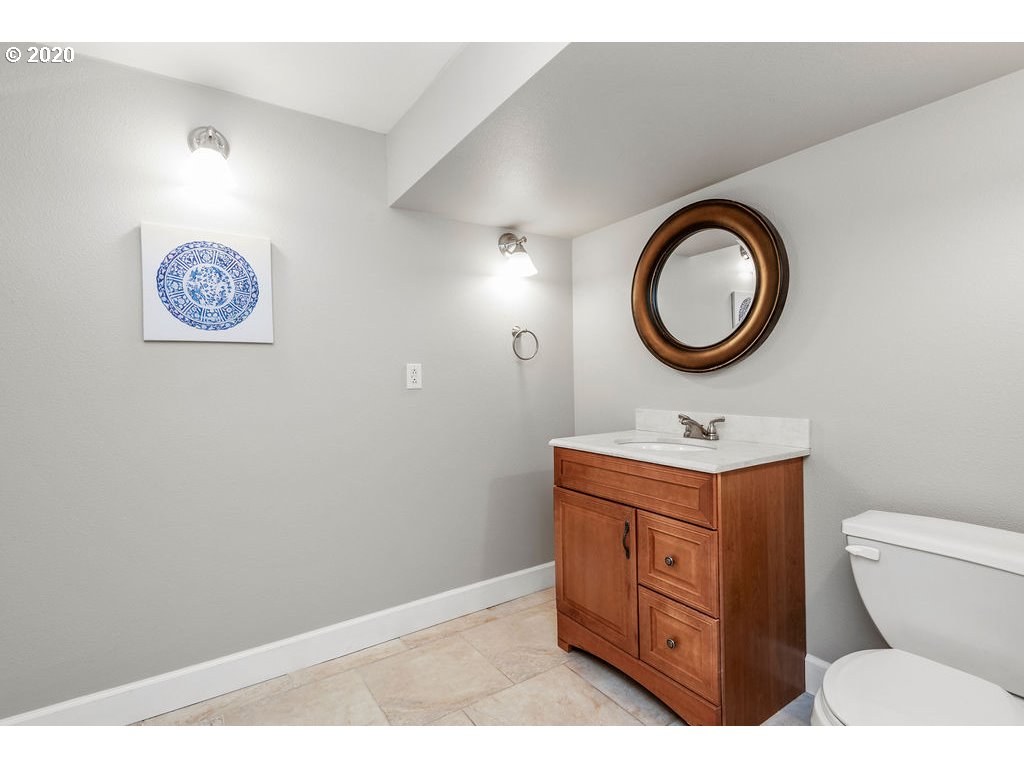 4848 Columbia Heights Road Longview, WA 98632 - Photo 22 of 30 Gallery Image 22