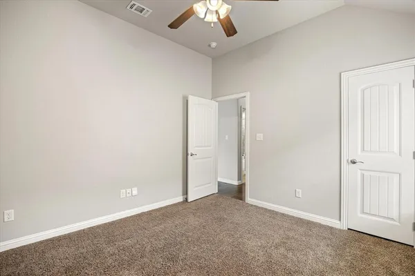 $2,300 | 107 Donna Circle, Granbury, TX 76049