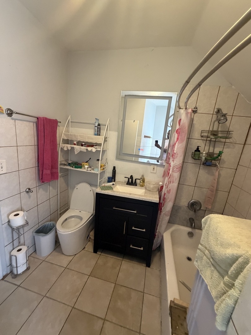 7009 South Perry Avenue Chicago, IL 60621 - Photo 9 of 21 Gallery Image 9