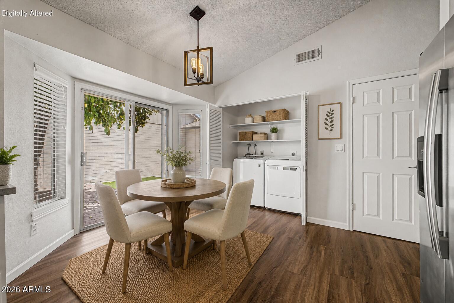 1055 North Recker Road, Unit 1045 Mesa, AZ 85205 - Photo 9 of 35 Virtual Staging