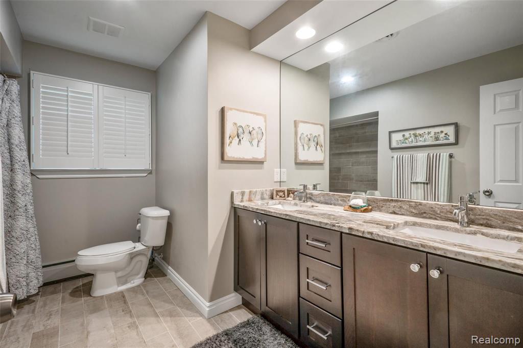 908 South Reading Road Bloomfield Hills, MI 48304 - Photo 36 of 49
