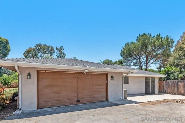 a view of a house with a outdoor space