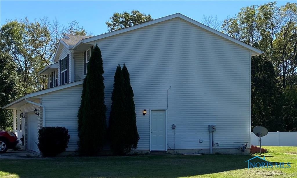 5946 Cemetery Road Whitehouse, OH 43571 - Photo 3 of 29 Gallery Image 3