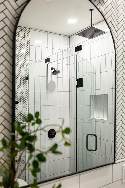 813 Elsbeth Street Dallas, TX 75208 - Photo 27 of 35