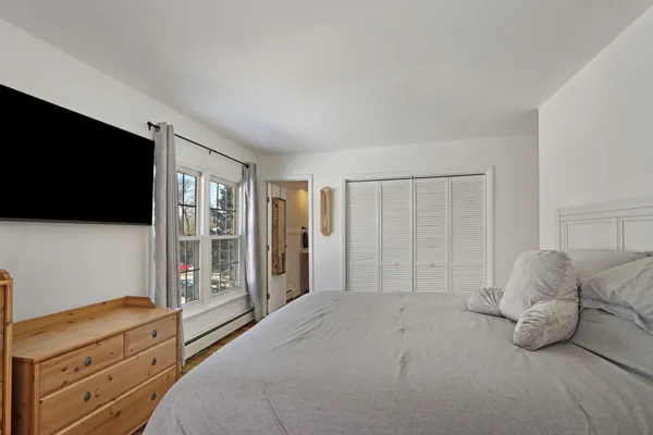 $247,000 | 118 Evelyn Lane, Unit H, Lake Geneva, WI 53147