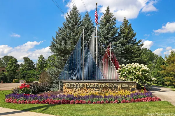$247,000 | 118 Evelyn Lane, Unit H, Lake Geneva, WI 53147