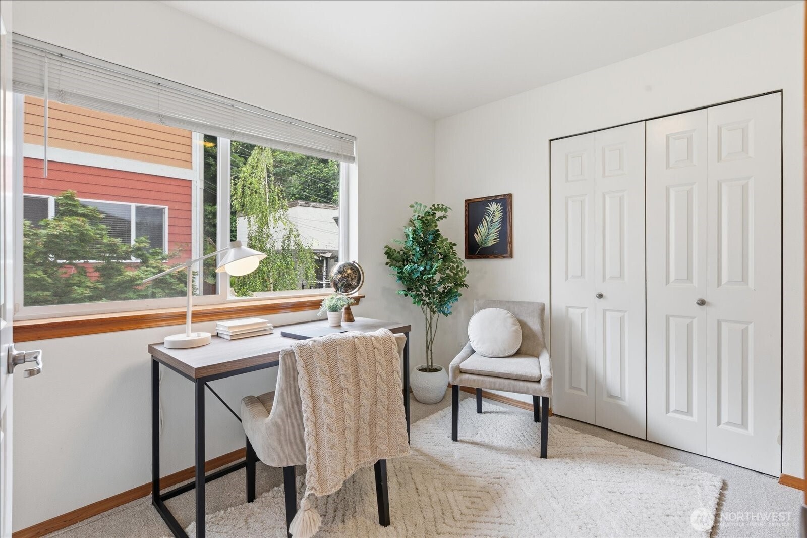 4736 Delridge Way Southwest, Unit B Seattle, WA 98106 - Photo 15 of 18