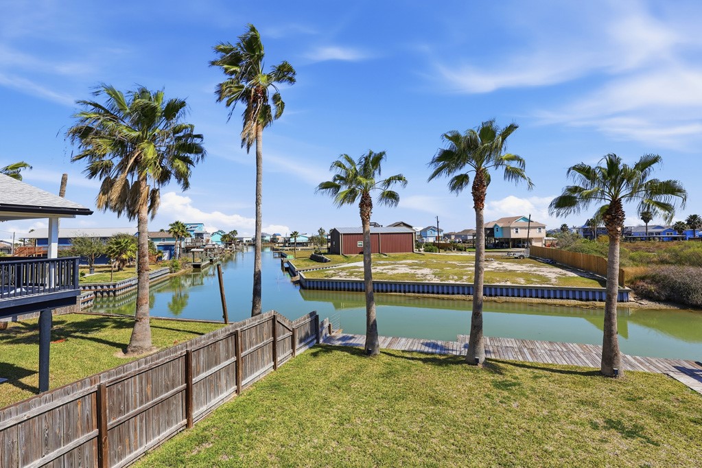 129 Copano Cove Road Rockport, TX 78382 - Photo 30 of 37