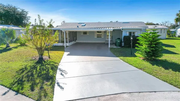 $1,500 | 5229 Hartford Lane, The Villages, FL 32163