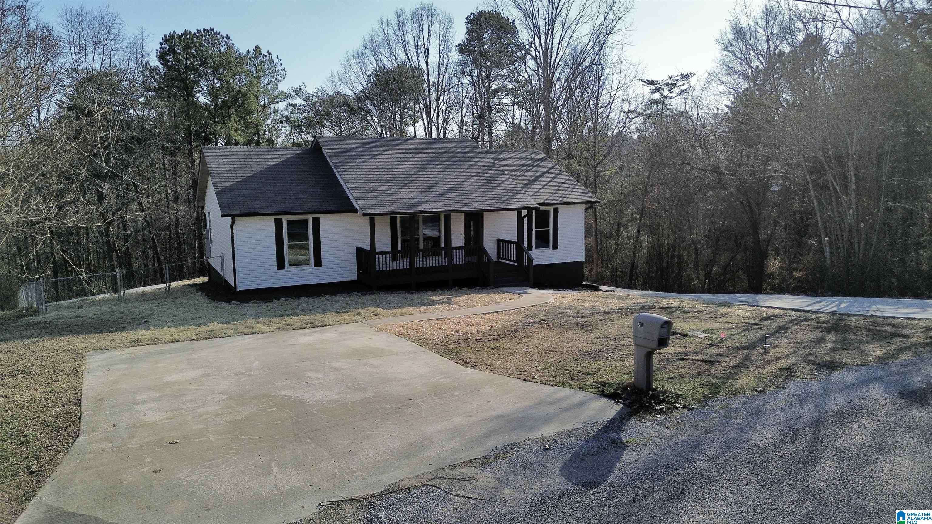 380 White Springs Road Warrior, AL 35180 - Photo 3 of 53