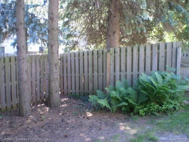 81 Manor Way, Unit 42 Rochester Hills, MI 48309 - Photo 27 of 34