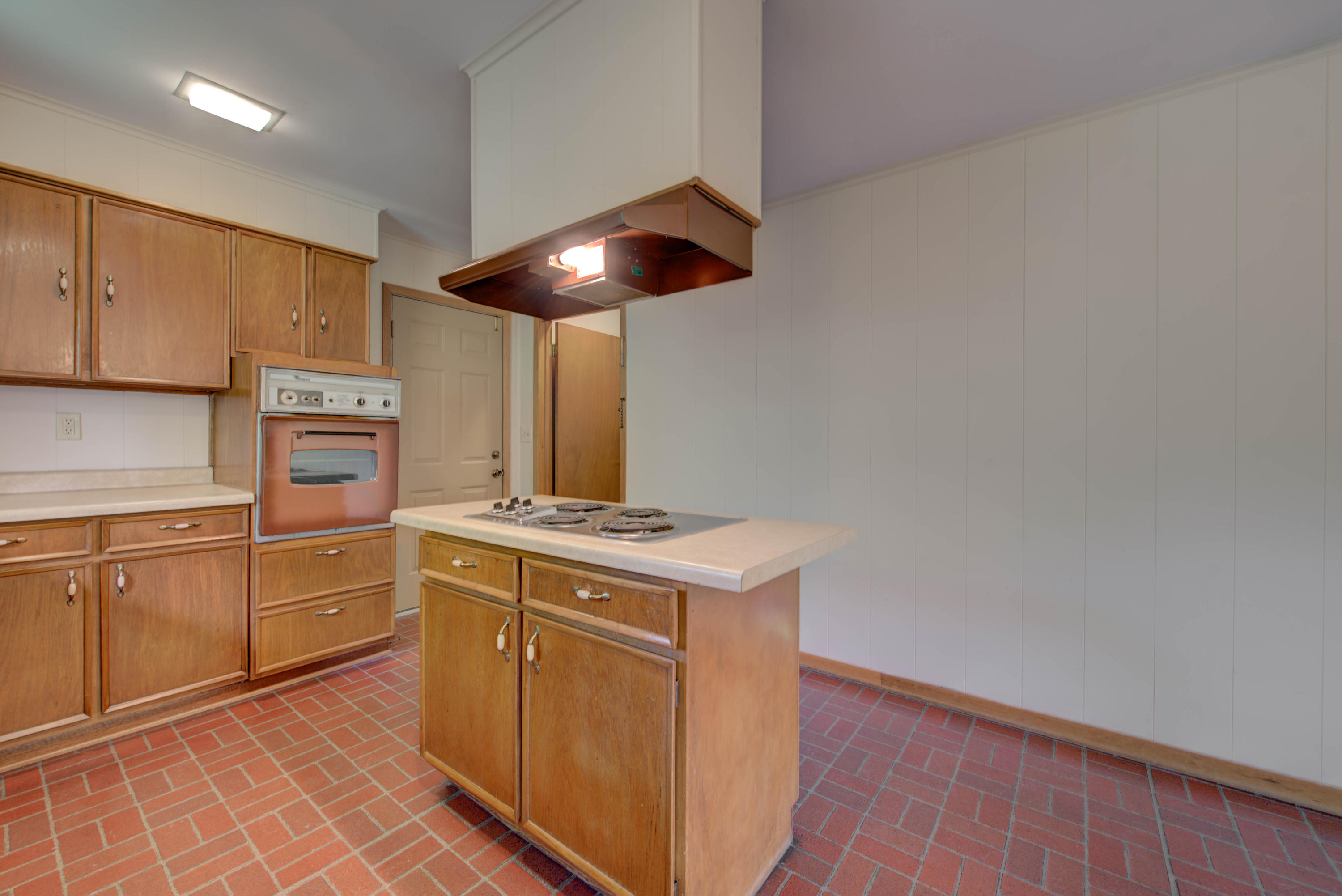 171 North Seneca Road Oak Ridge, TN 37830 - Photo 7 of 27 Adjoins kitchen