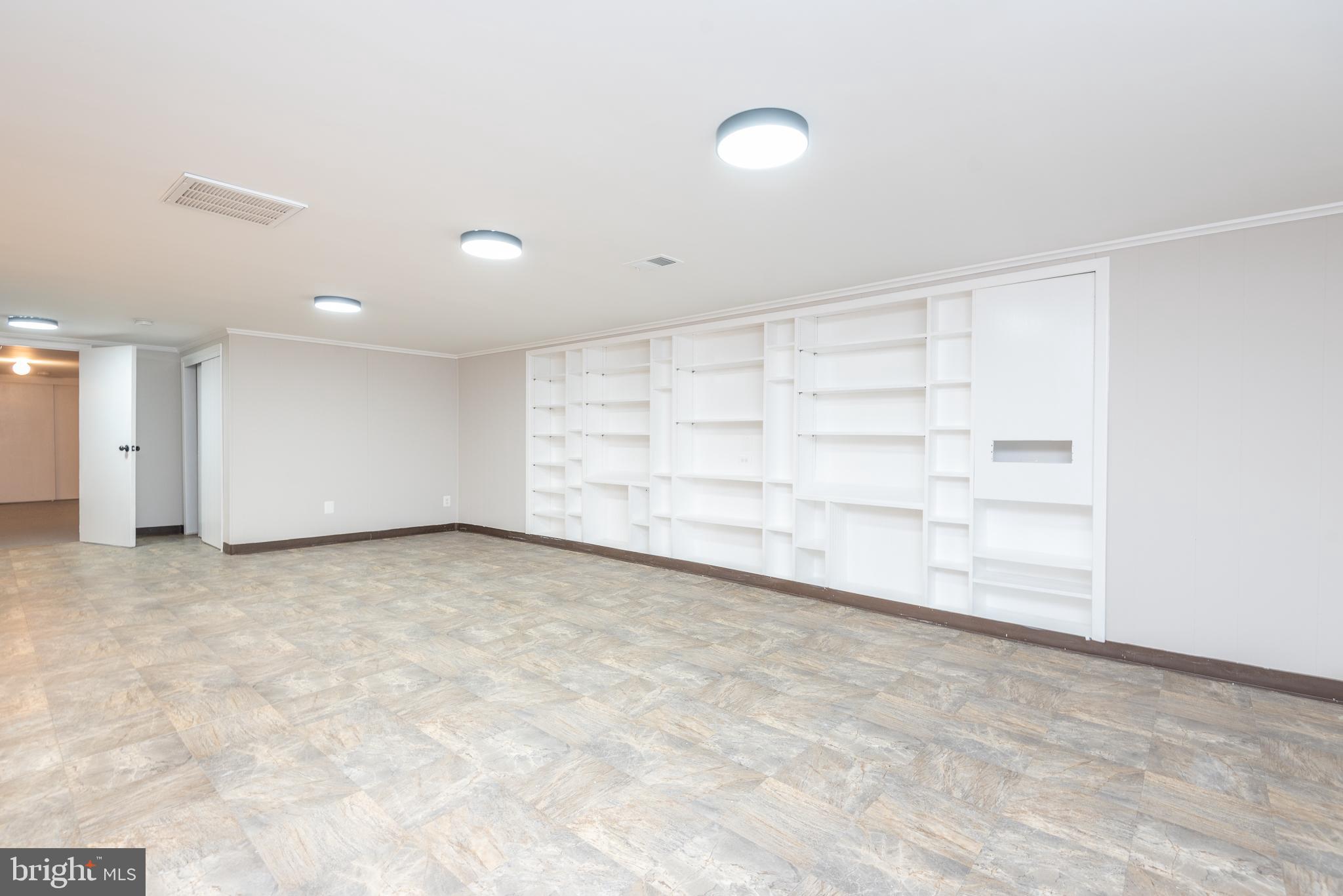 30 Norwood Road Silver Spring, MD 20905 - Photo 52 of 66