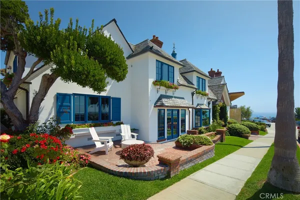 $16,195,000 | 2800 Ocean Boulevard, Corona del Mar, CA 92625