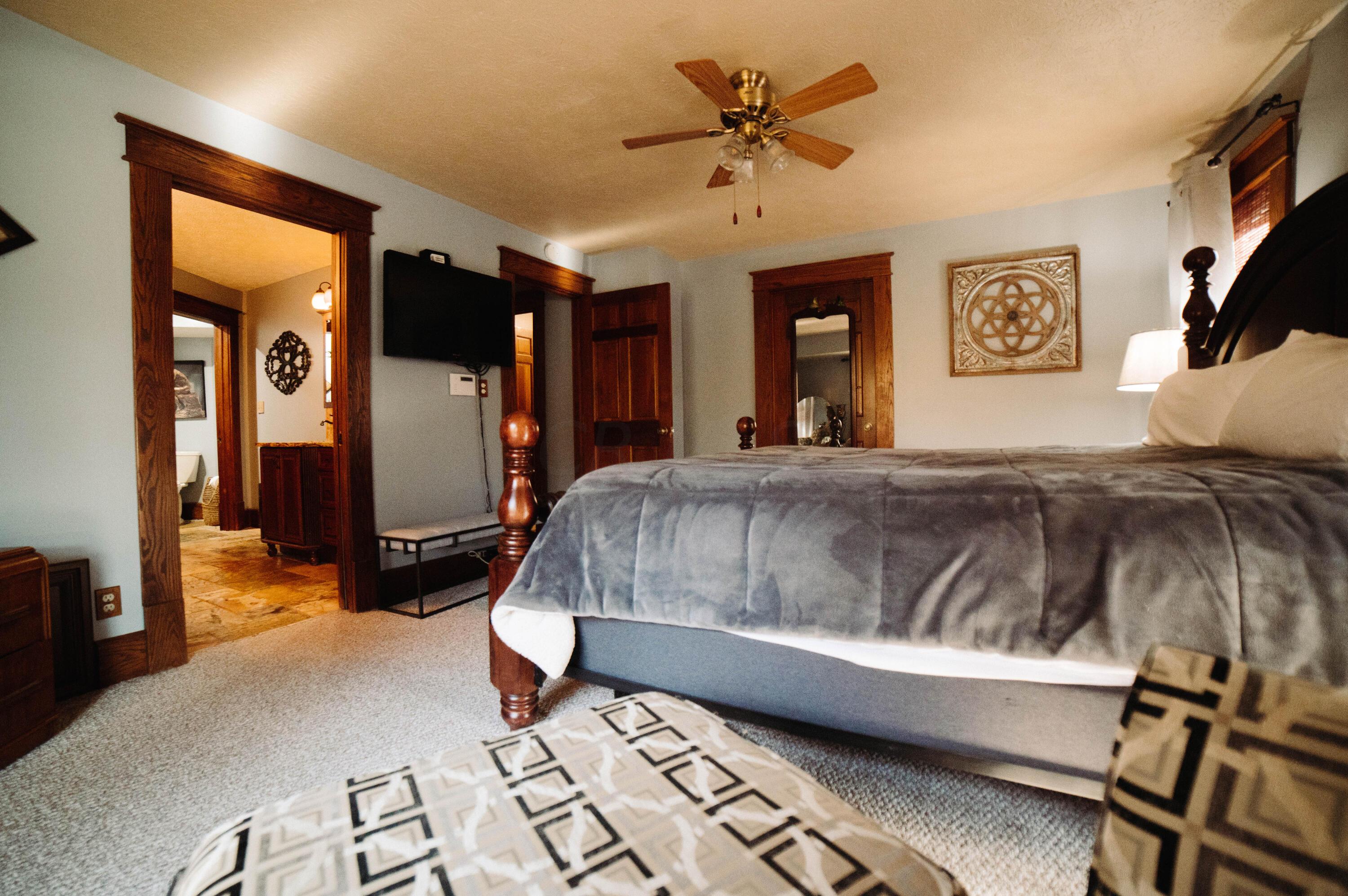 64046 Bethel Road Creola, OH 45622 - Photo 39 of 77 Liberty Lodge ©Stephanie West Photograph