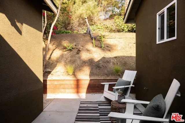 $1,395,000 | 1336 Armadale Avenue, Los Angeles, CA 90042