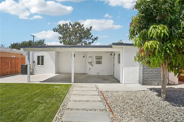 $939,000 | 1205 English Street, Santa Ana, CA 92703