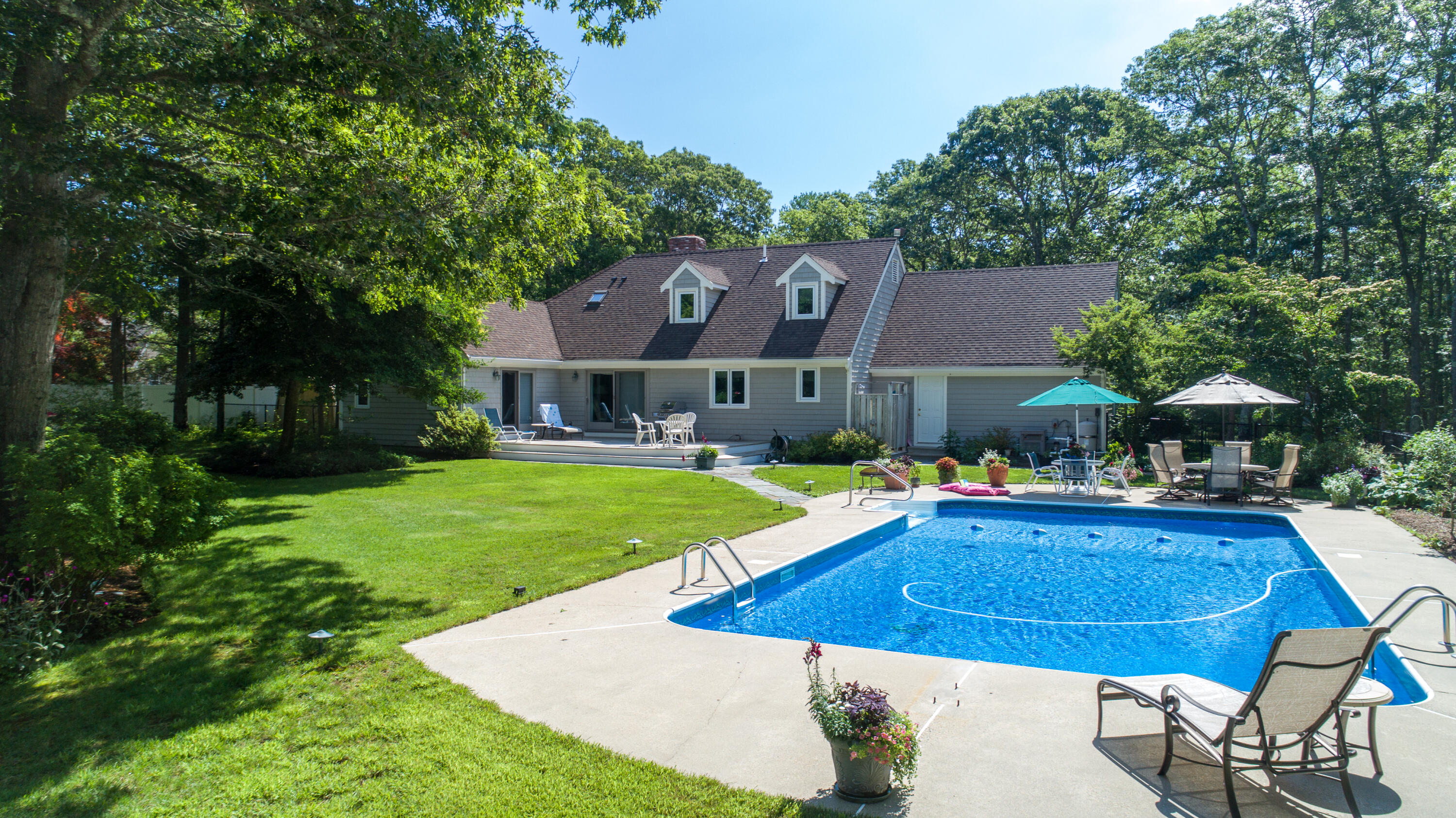 21 Fair Oaks Road Centerville, MA 02632 - Photo 6 of 34 DJI_0096