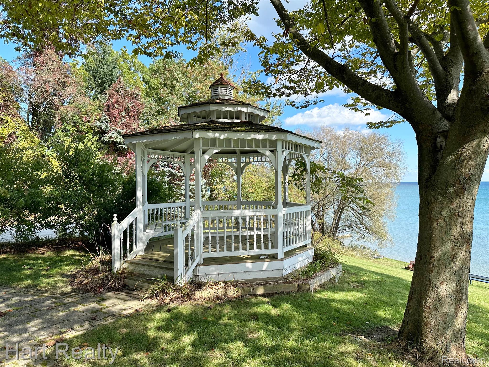 4910 Lakeshore Road Deckerville, MI 48427 - Photo 4 of 37 Gallery Image 4