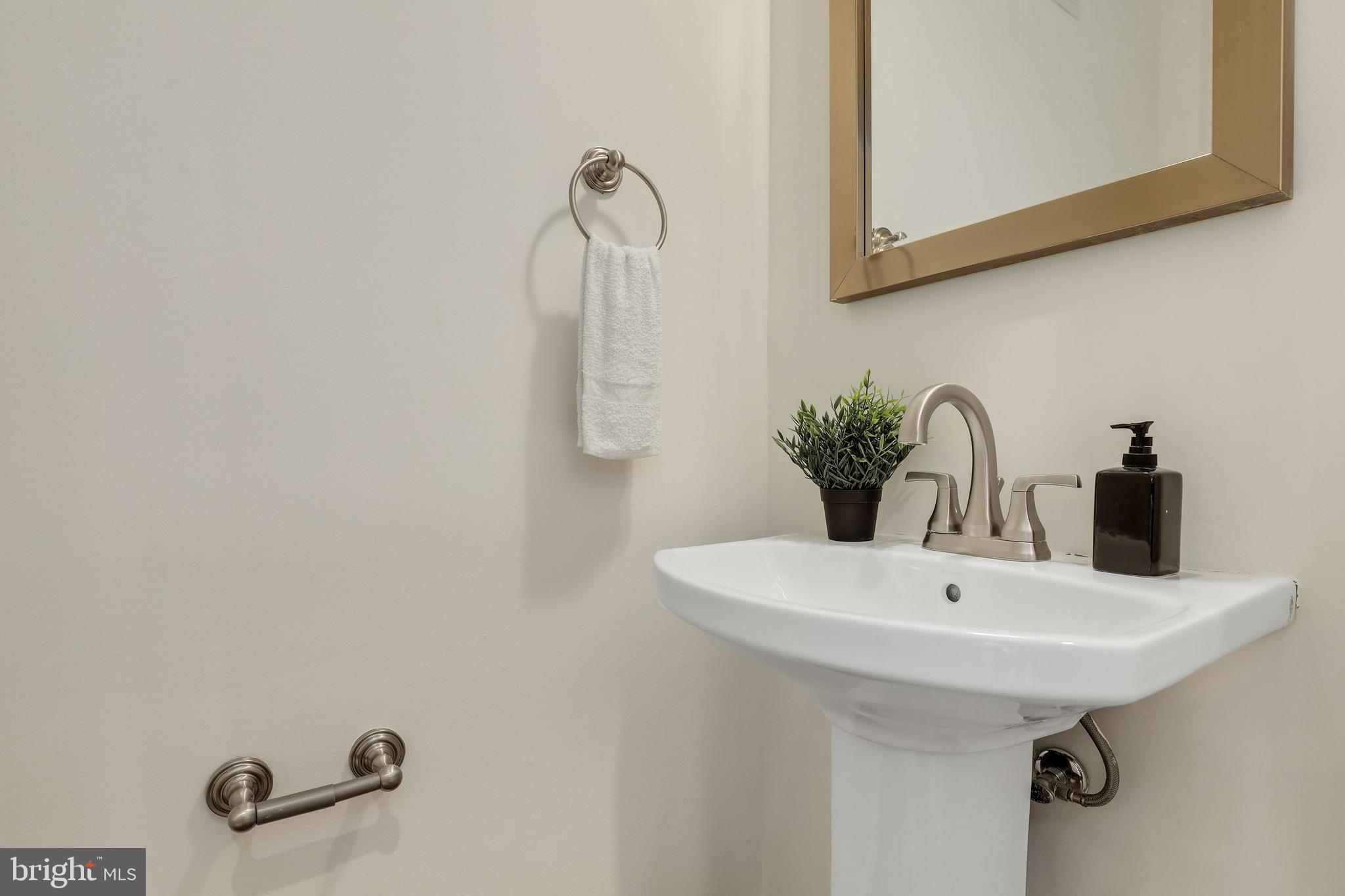 1116 E Street Northeast Washington, DC 20002 - Photo 21 of 62