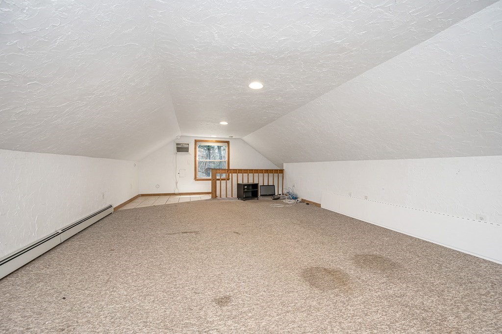 23 Lane Road Pelham, NH 03076 - Photo 27 of 42 an empty room with windows