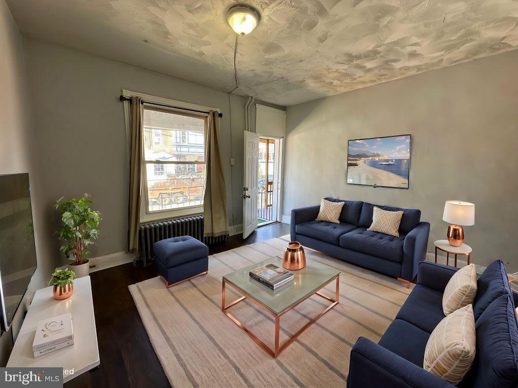 4255 North 17th Street Philadelphia, PA 19140 - Photo 2 of 17