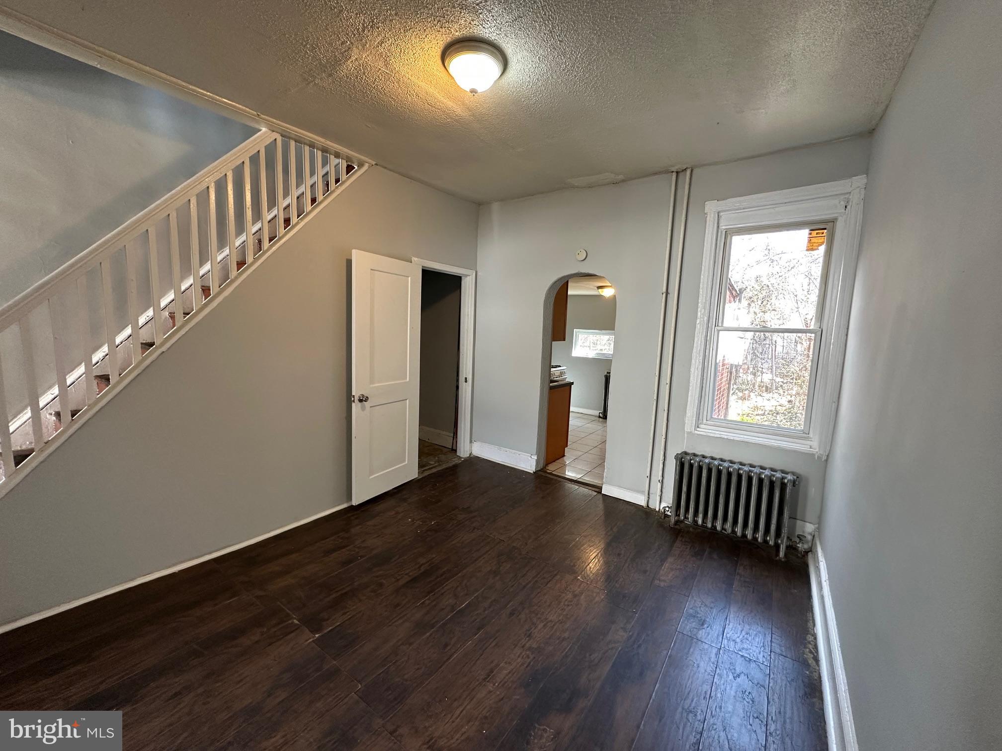 4255 North 17th Street Philadelphia, PA 19140 - Photo 8 of 17