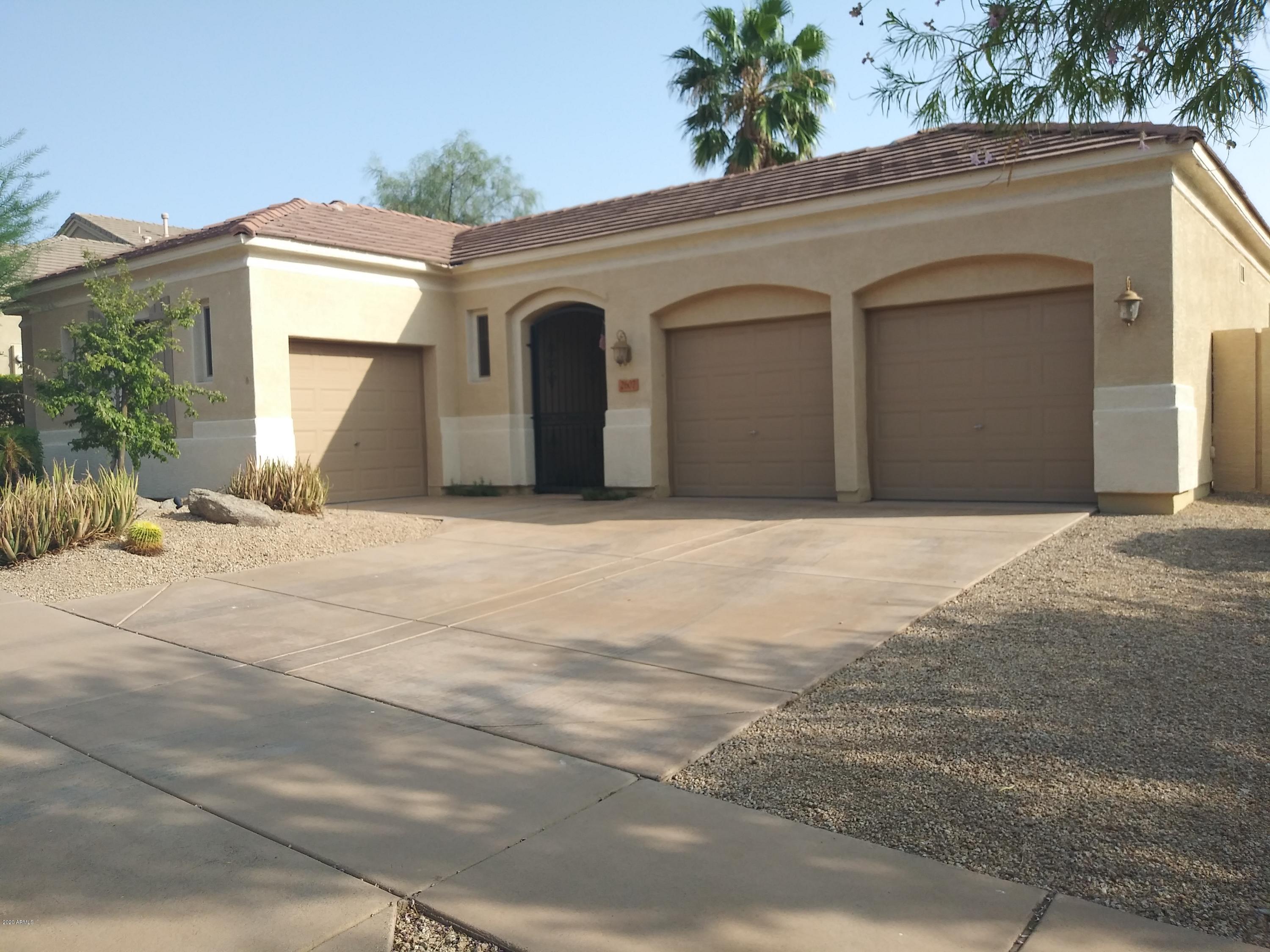 2607 West Trapanotto Road Phoenix, AZ 85086 - Photo 12 of 129 20200917_160027