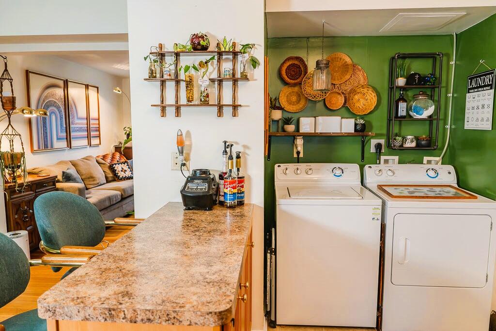 1531 North Plum Street, Unit D Springfield, OH 45504 - Photo 11 of 21 DSC04443-Enhanced-NR