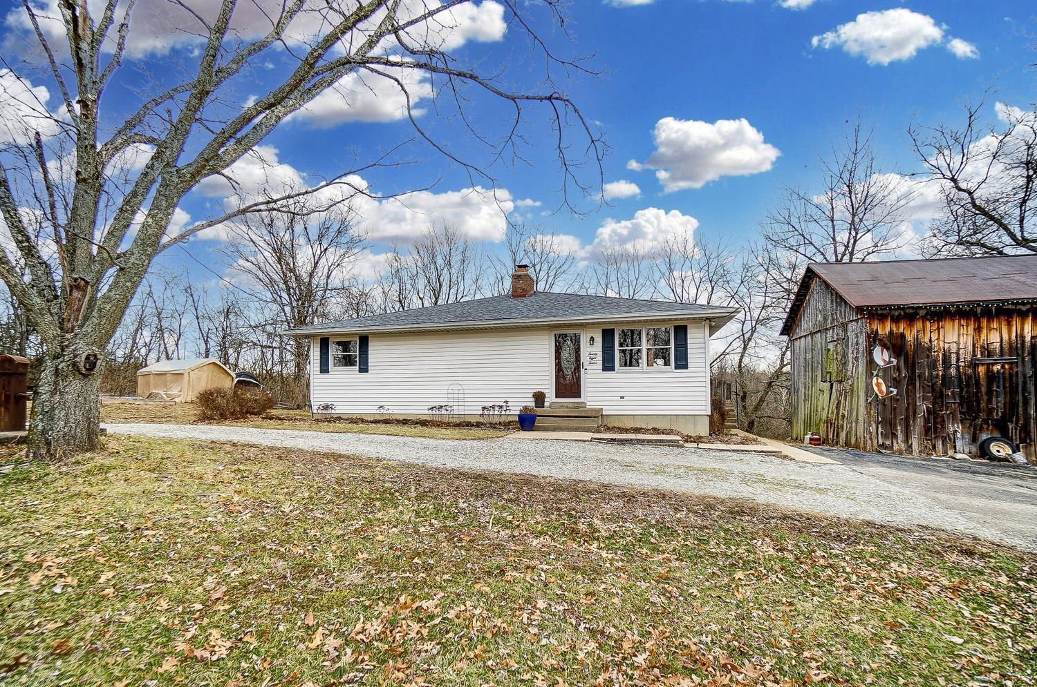 2812 Layhigh Road Hamilton, OH 45013 - Photo 2 of 32 Gallery Image 2