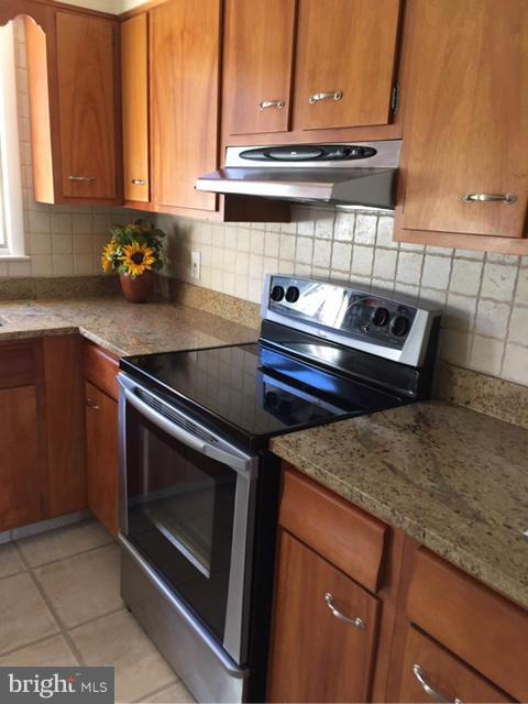 613 Plumtree Road Bel Air, MD 21015 - Photo 11 of 22 Kitchen