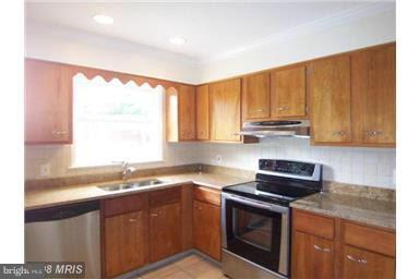 613 Plumtree Road Bel Air, MD 21015 - Photo 8 of 22 Kitchen