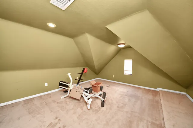 $334,500 | 8047 Oakwood Garden Street, Houston, TX 77040