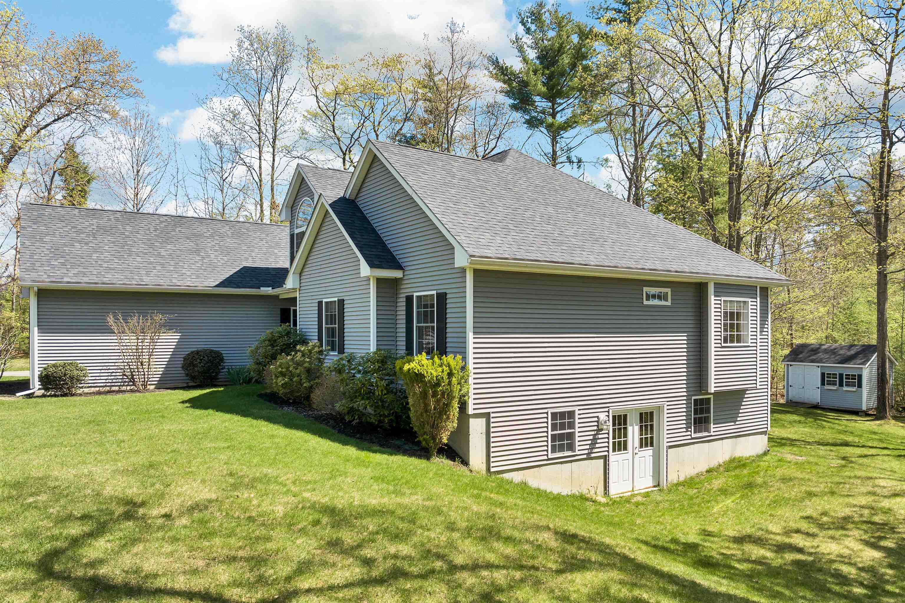 13 Phillips Pond Road Sandown, NH 03873 - Photo 29 of 38